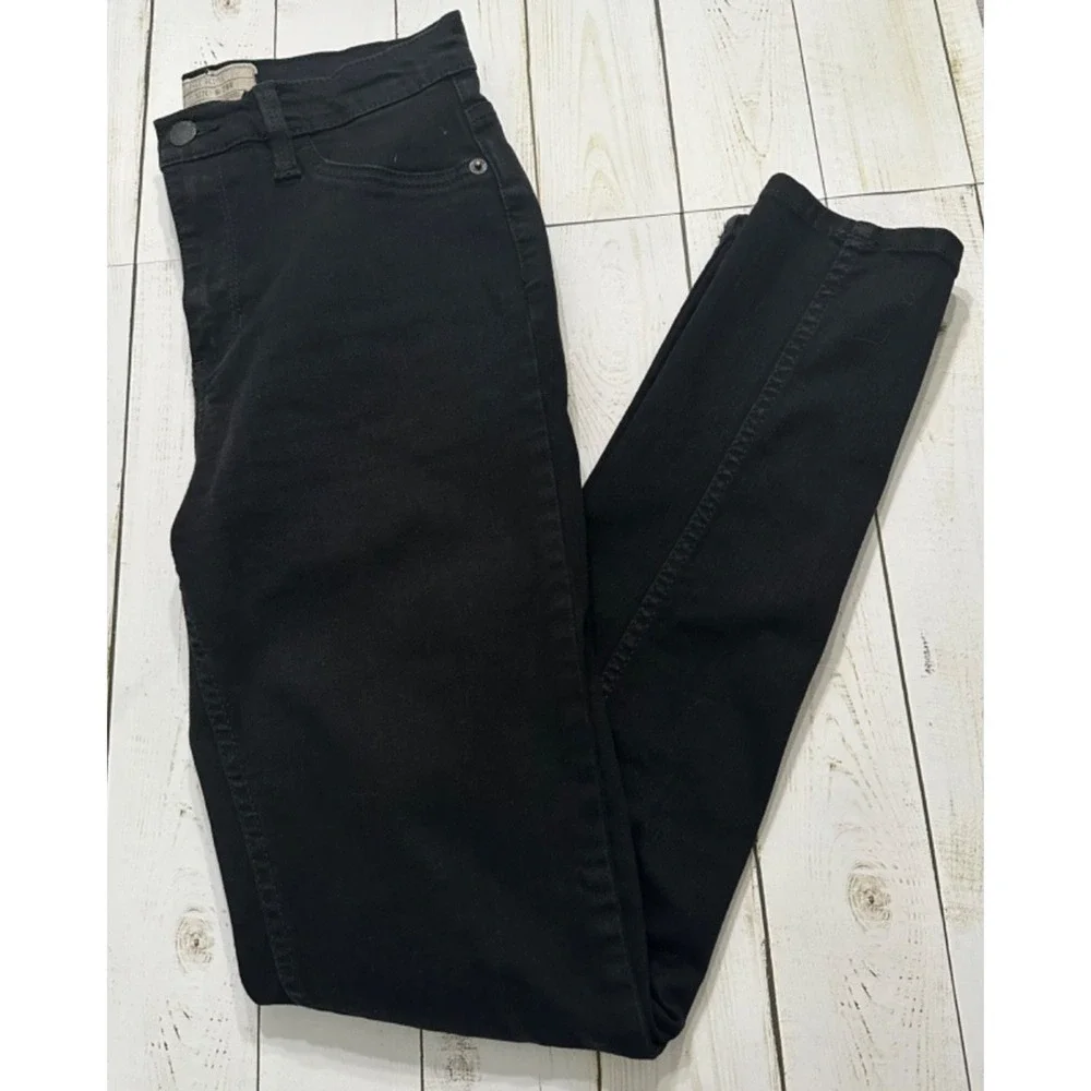 Free People Black Stretch Skinny Slim Jeans mid Rise Dark Wash Size 28
